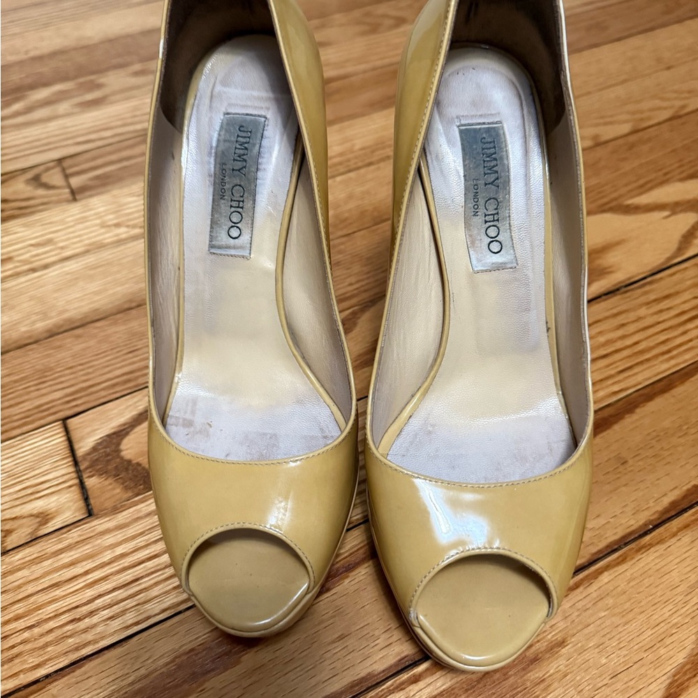 Jimmy Choo Beige High Heel Elegance